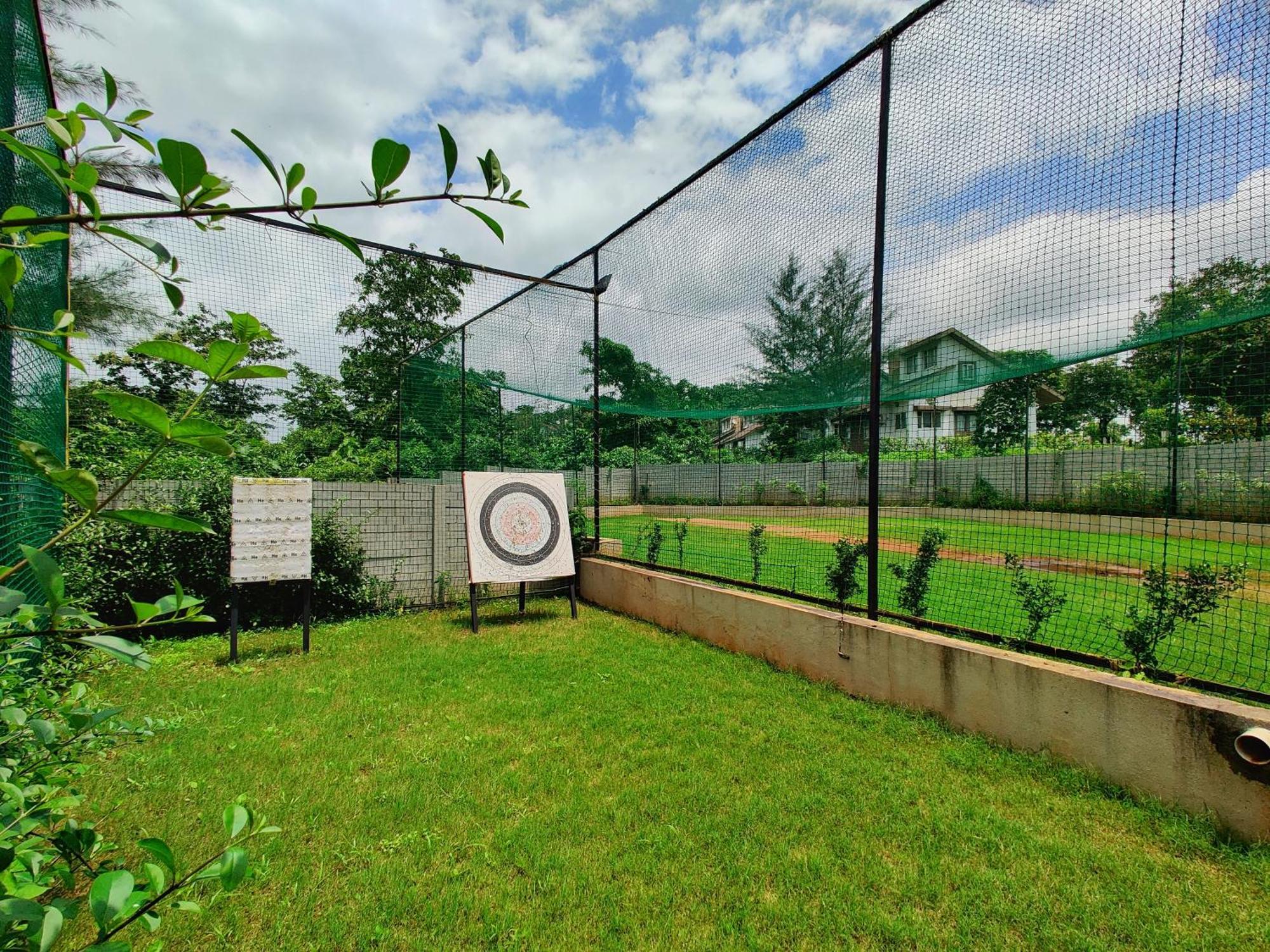 Pushpam Sanskruti Resort Karjat - A Pure Veg Resort Dhamni Buitenkant foto