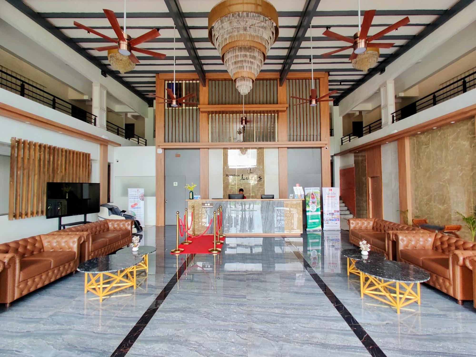 Pushpam Sanskruti Resort Karjat - A Pure Veg Resort Dhamni Buitenkant foto